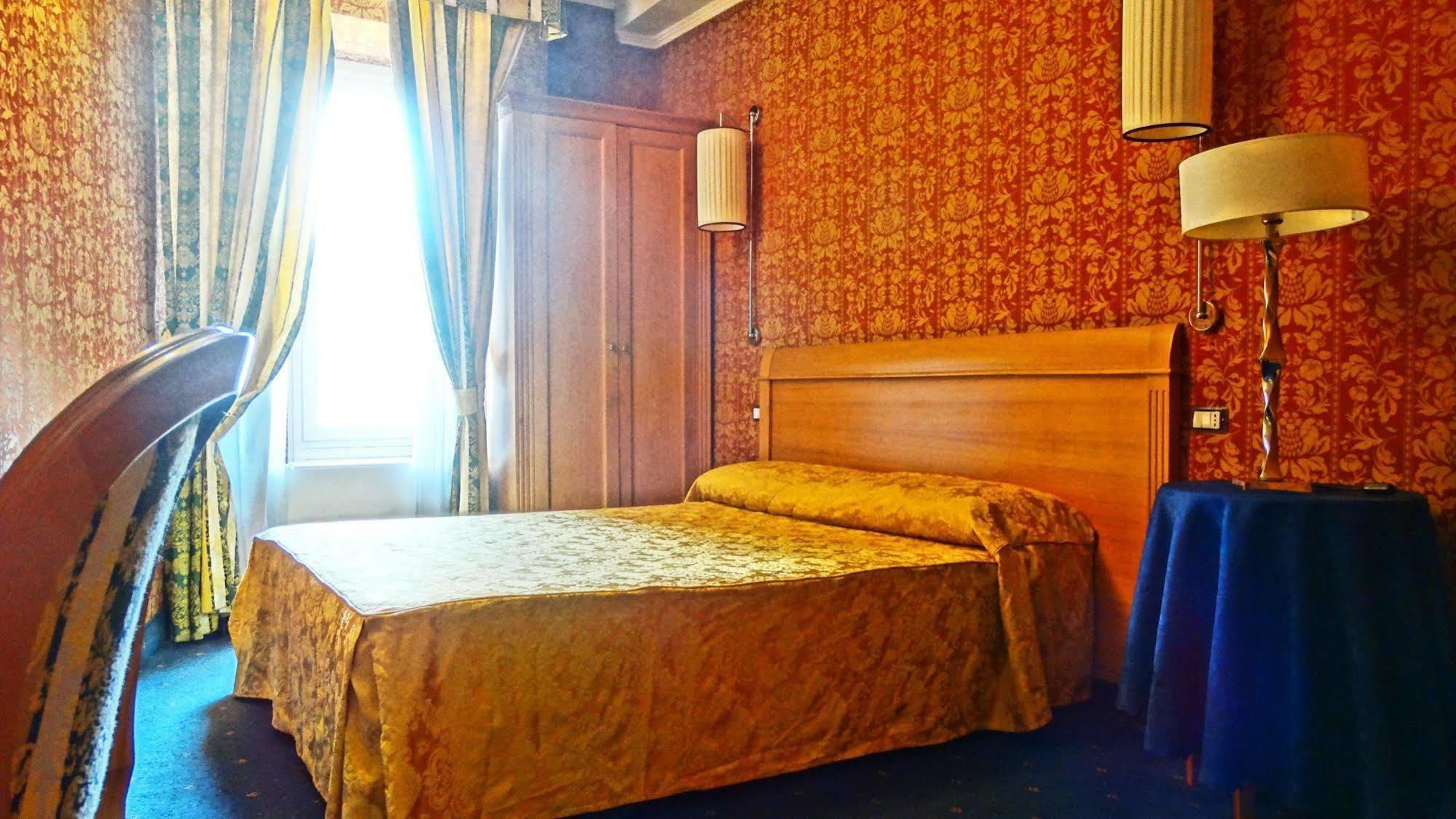 Hotel Dei Quiriti Řím Exteriér fotografie